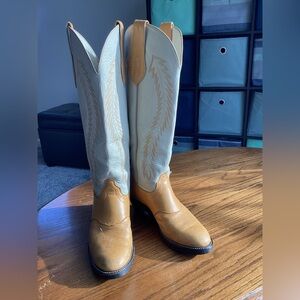 Olathe 9.5D Buckaroo Cowboy Boots